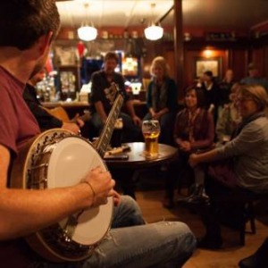 Traditional Irish Musical Pub Crawl Dinner Show